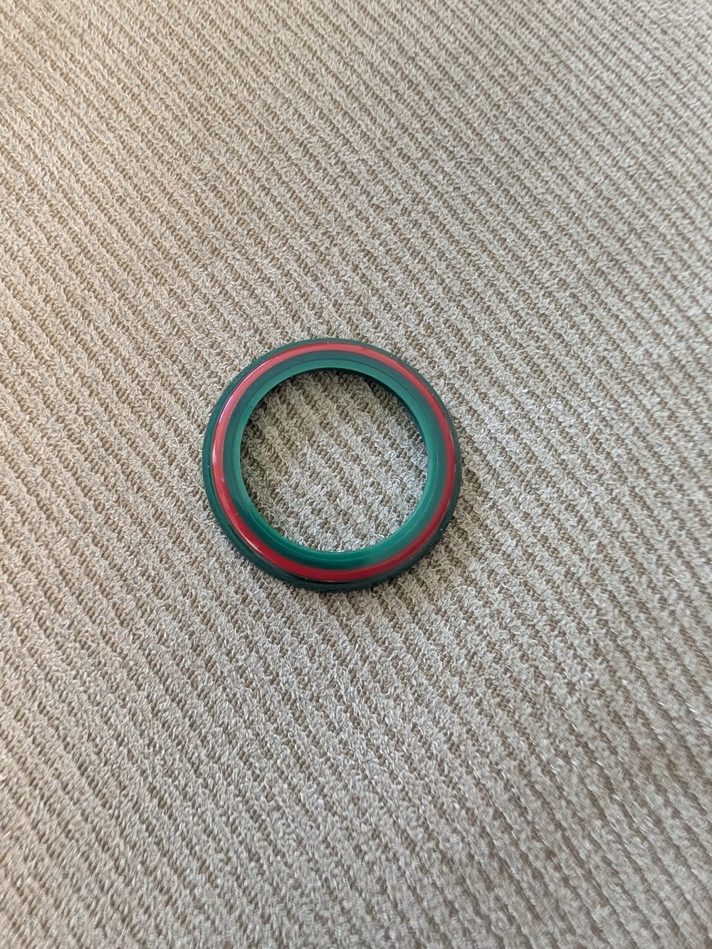 Gucci Sherry Line Bezel